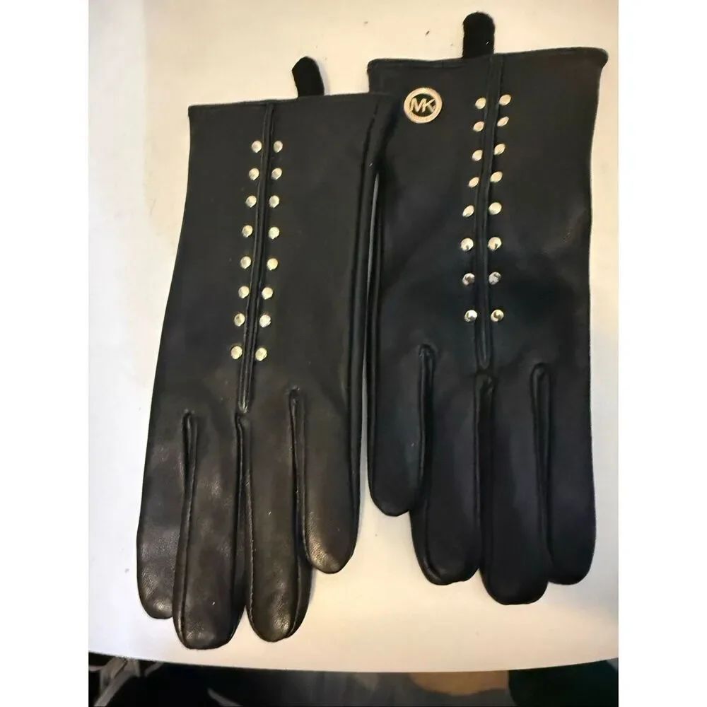 Michael Kors Women's Astor Studded Leather Tech Touch Gloves Black Medium NWOT